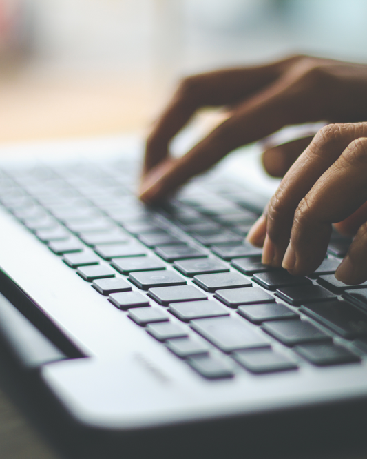 Selling Merch Online? Here's Why You Need a Local Partner Like Merchcraft